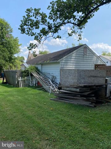 917 LIMEKILN PIKE, Ambler, PA 19002