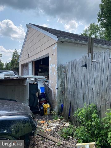 917 LIMEKILN PIKE, Ambler, PA 19002