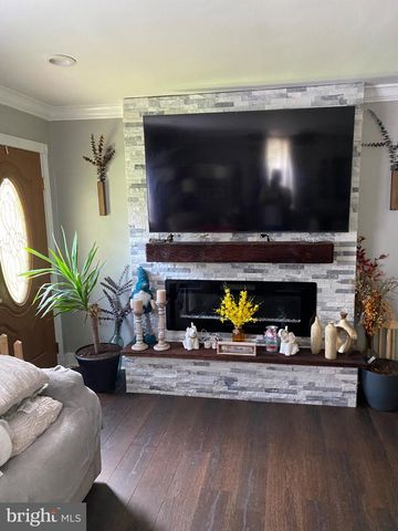 917 LIMEKILN PIKE, Ambler, PA 19002