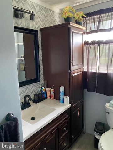 917 LIMEKILN PIKE, Ambler, PA 19002