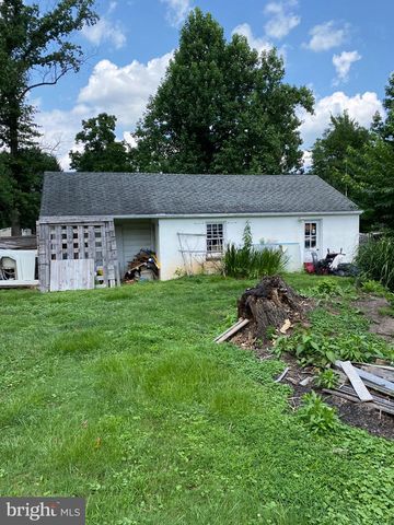 917 LIMEKILN PIKE, Ambler, PA 19002