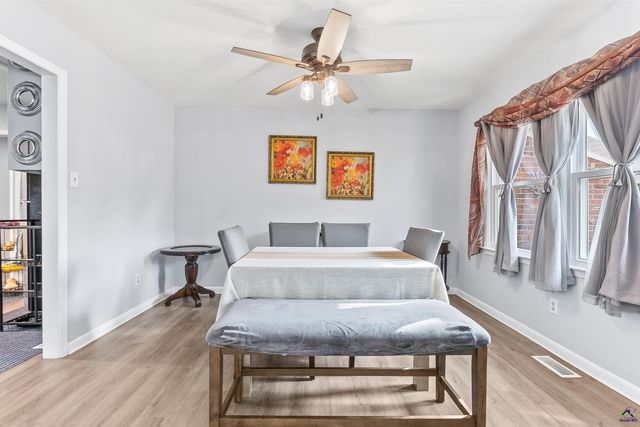 121 Crestwood Rd, Warner Robins, GA 31093