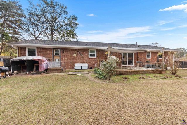 121 Crestwood Rd, Warner Robins, GA 31093