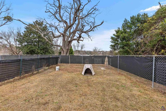 121 Crestwood Rd, Warner Robins, GA 31093