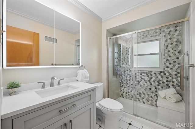 7509 Gannon Avenue, University City, MO 63130