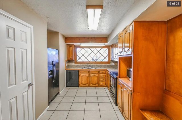 5426 33rd Street, Lubbock, TX 79407