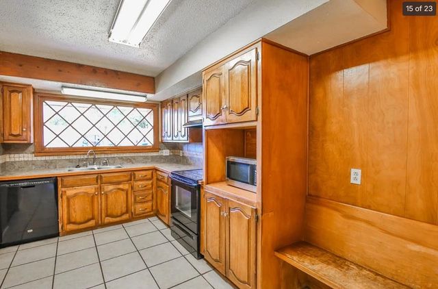 5426 33rd Street, Lubbock, TX 79407