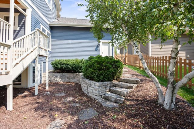 15858 Drawstone Trail, Apple Valley, MN 55124