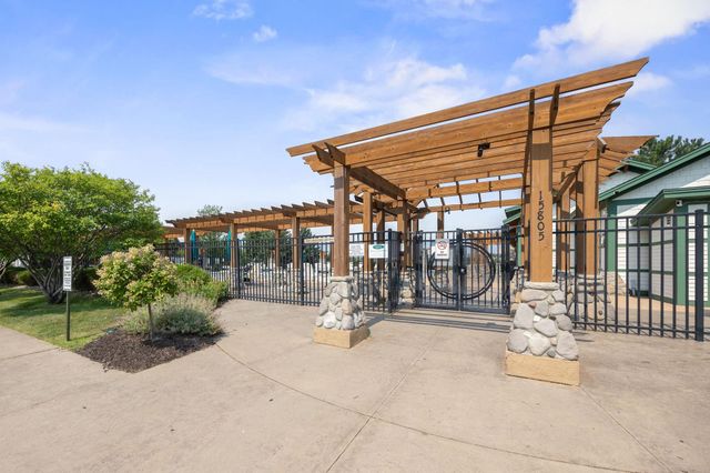 15858 Drawstone Trail, Apple Valley, MN 55124