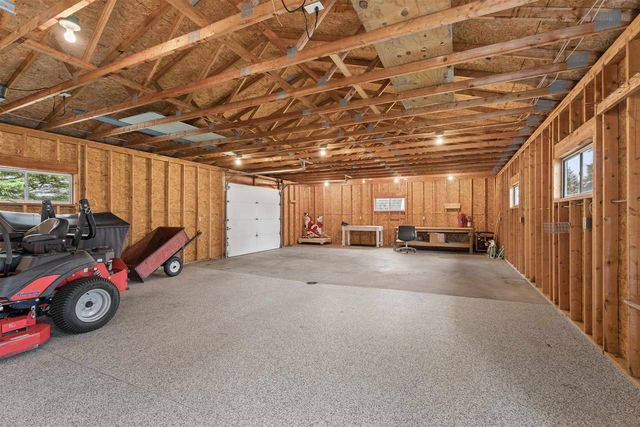N2580 COUNTY ROAD A, Appleton, WI 54913