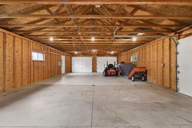 N2580 COUNTY ROAD A, Appleton, WI 54913