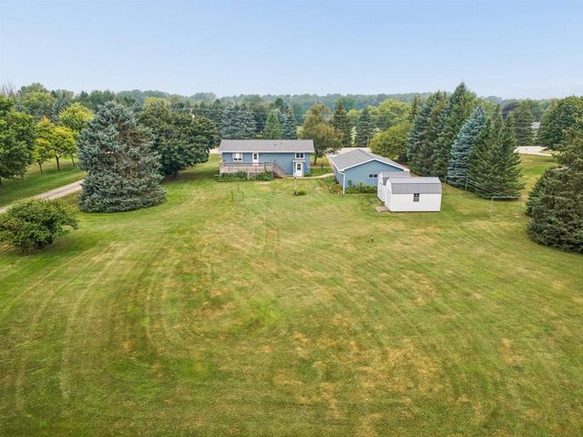 N2580 COUNTY ROAD A, Appleton, WI 54913