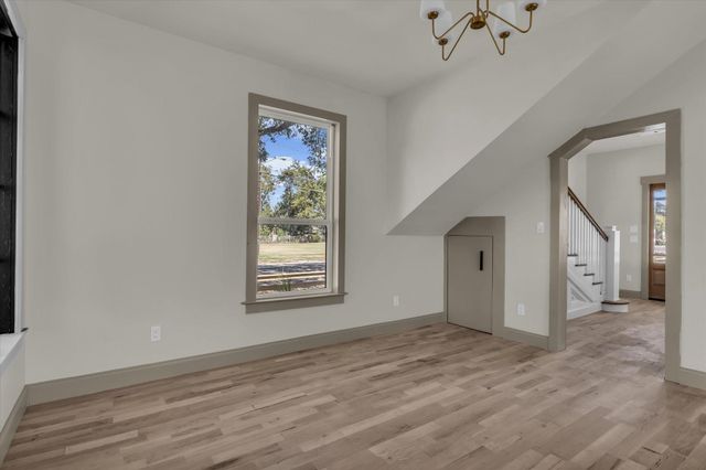 718 Tyler Street, Waco, TX 76704