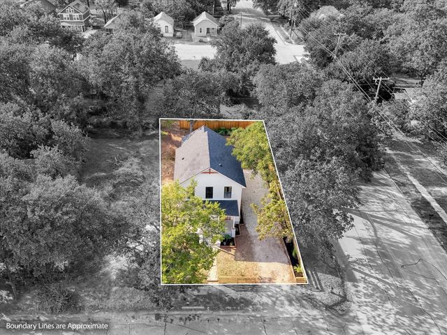 718 Tyler Street, Waco, TX 76704