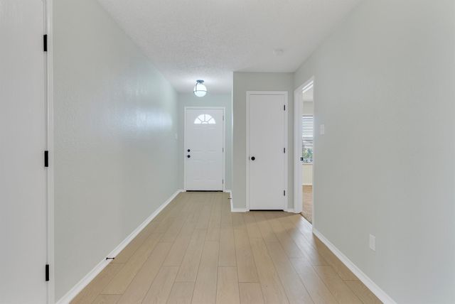 131 Sandlewood Drive, Terrell, TX 75160