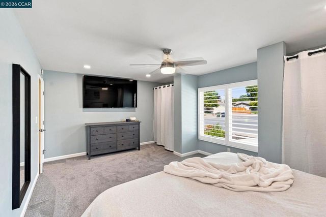 214 Turnstone Dr, Livermore, CA 94551