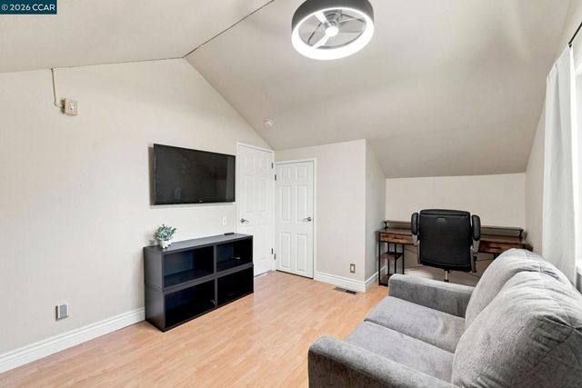 214 Turnstone Dr, Livermore, CA 94551