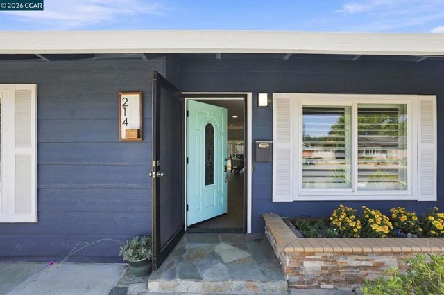 214 Turnstone Dr, Livermore, CA 94551