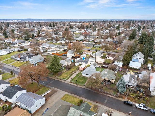 5007 N Altamont St, Spokane, WA 99217