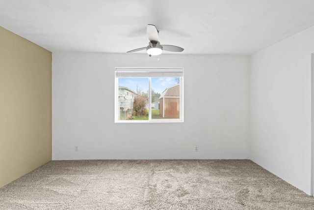 5007 N Altamont St, Spokane, WA 99217