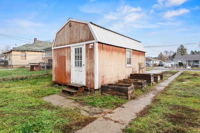 5007 N Altamont St, Spokane, WA 99217