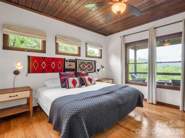 139 Picnic Point Road, Lake Lure, NC 28746