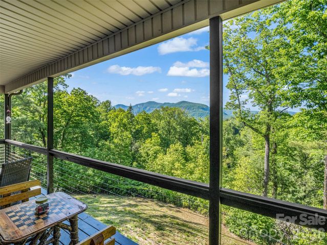 139 Picnic Point Road, Lake Lure, NC 28746