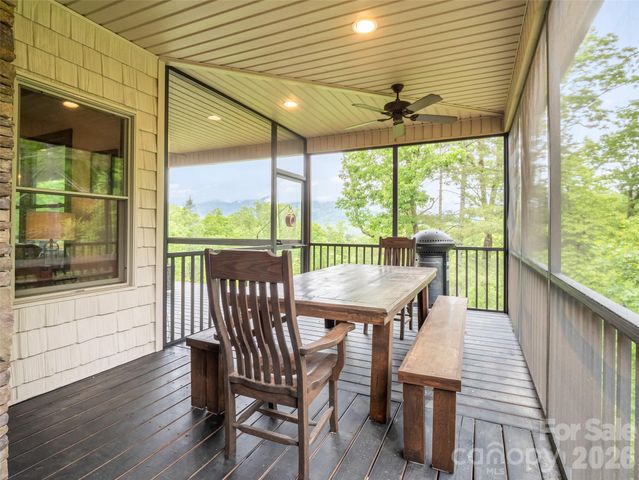 139 Picnic Point Road, Lake Lure, NC 28746