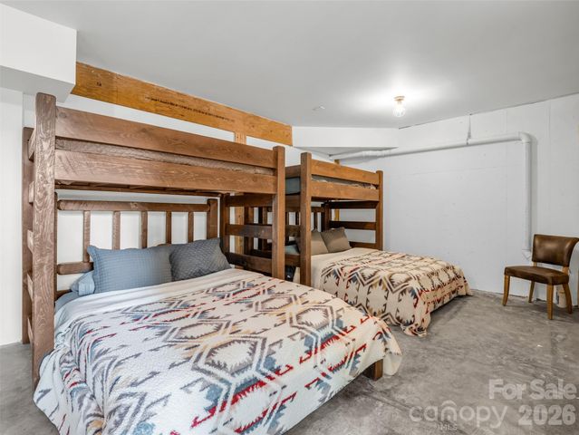 139 Picnic Point Road, Lake Lure, NC 28746