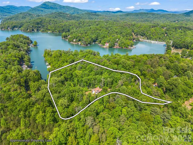 139 Picnic Point Road, Lake Lure, NC 28746