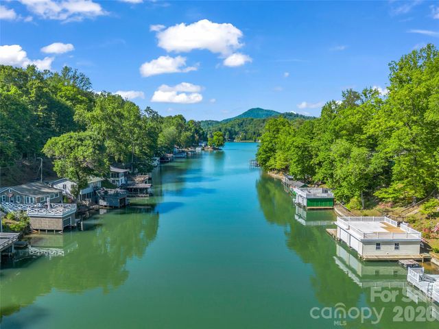 139 Picnic Point Road, Lake Lure, NC 28746