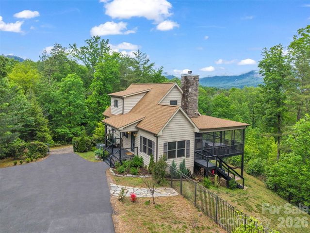 139 Picnic Point Road, Lake Lure, NC 28746