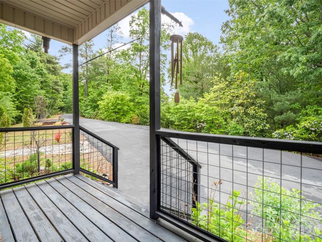 139 Picnic Point Road, Lake Lure, NC 28746