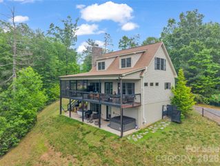 139 Picnic Point Road, Lake Lure, NC 28746