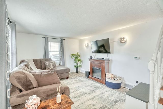 232 Fielding Road, Greece, NY 14626