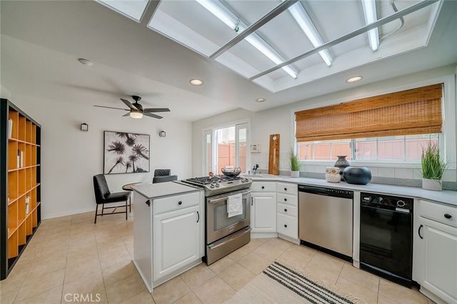 1710 Grant Avenue 4, Redondo Beach, CA 90278