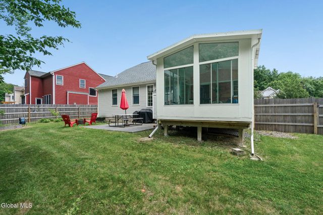 30 Lupine Drive, Malta, NY 12020