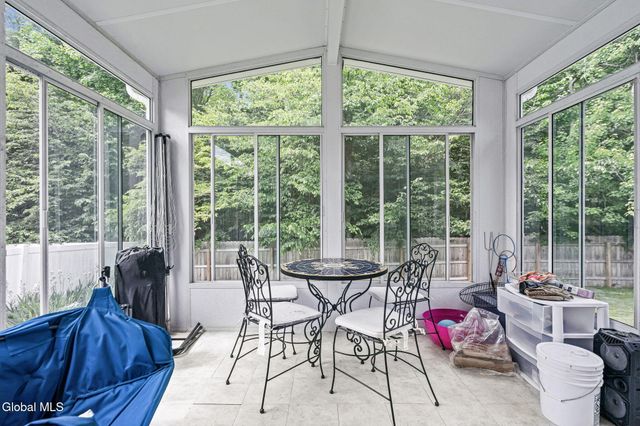 30 Lupine Drive, Malta, NY 12020