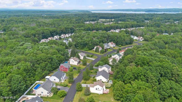 30 Lupine Drive, Malta, NY 12020