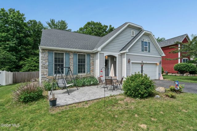 30 Lupine Drive, Malta, NY 12020