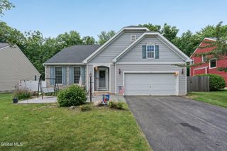 30 Lupine Drive, Malta, NY 12020