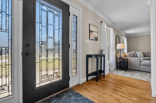 50820 Heather Hill Lane, Granger, IN 46530