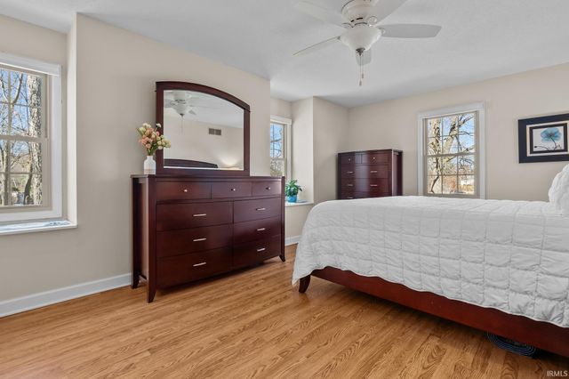 50820 Heather Hill Lane, Granger, IN 46530