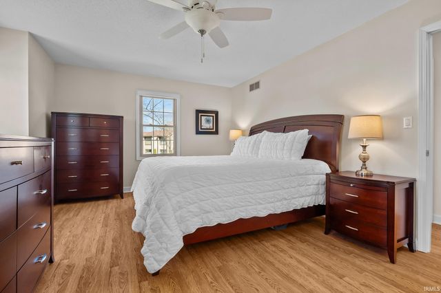 50820 Heather Hill Lane, Granger, IN 46530