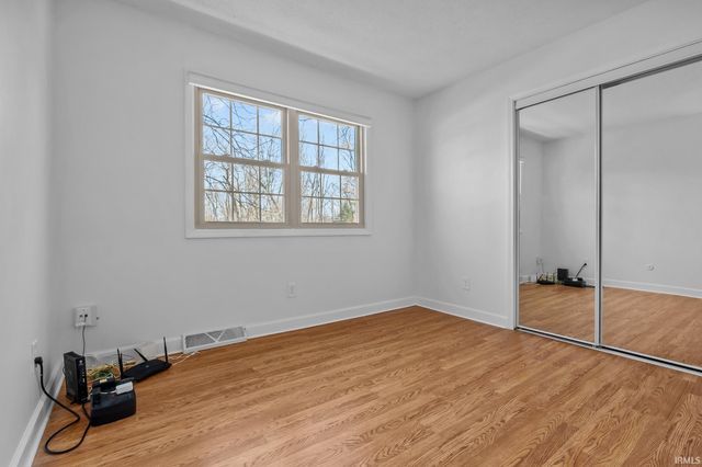 50820 Heather Hill Lane, Granger, IN 46530