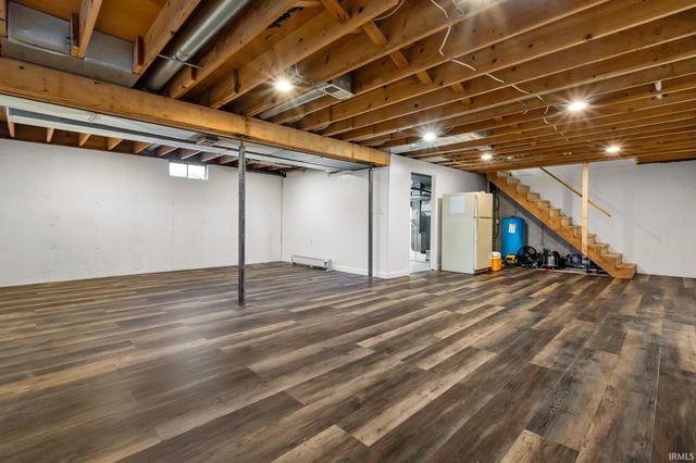 50820 Heather Hill Lane, Granger, IN 46530