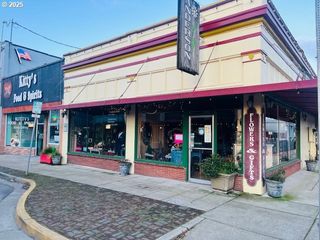 202 Main Ave, Tillamook, OR 97141