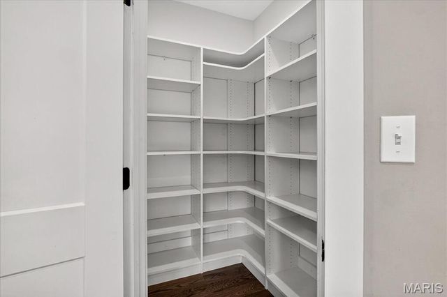 2029 Lily Avenue, Kirkwood, MO 63122