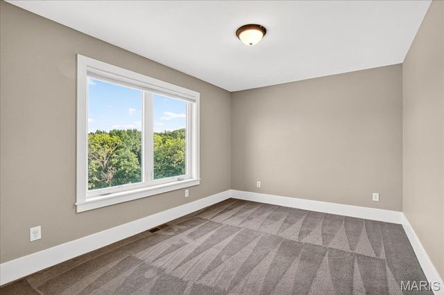 2029 Lily Avenue, Kirkwood, MO 63122