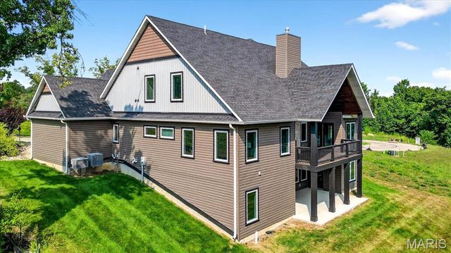 2029 Lily Avenue, Kirkwood, MO 63122